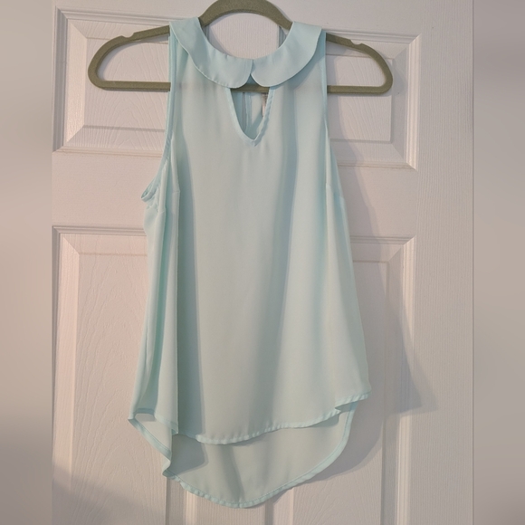LC Lauren Conrad Tops - LC Lauren Conrad Mint Green Sleeveless Blouse
